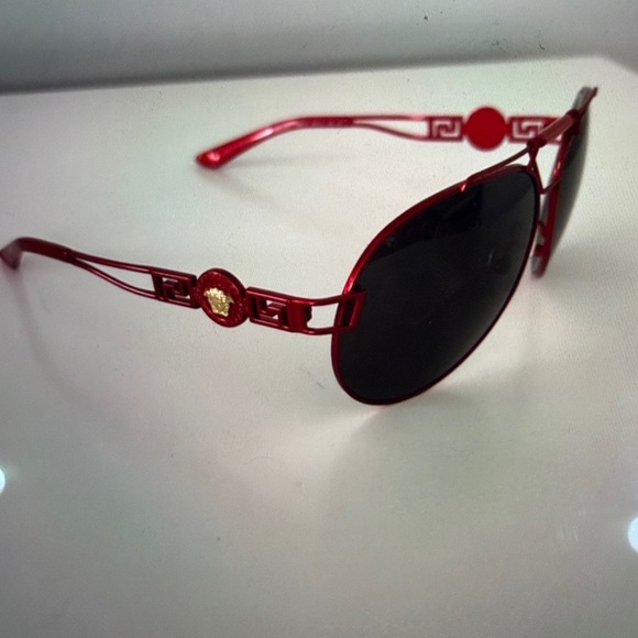 VERSACE Wire RocK Pilot Medusa 2160 Red Gold VE2160 Aviator Sunglasses Unisex - Picture 4 of 10